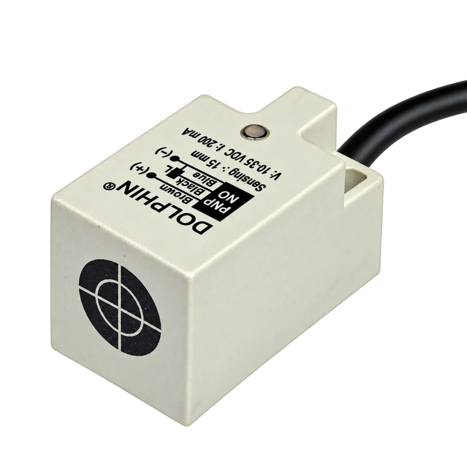 DC Square Shape Proximity Switch size 30x30x52 mm PNP NO